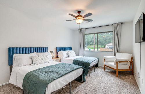 Montgomery Home with Pond Access, Fire Pit and More! - Foto 14