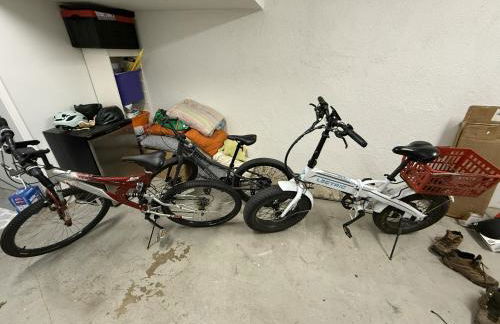 Palm Springs Home with a Resort Style Backyard -Joy pool hot tub views - Foto 42