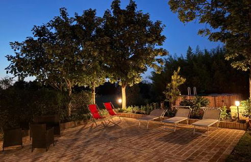 Cozy Home In Cappone Di Vallefoglia - Foto 22