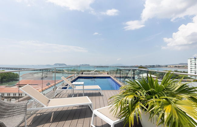 The Stylish Condo by Acomodo - Photo 24