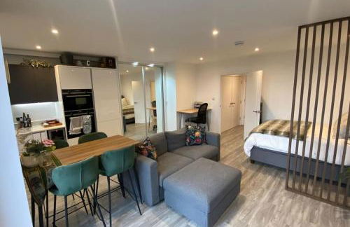 London Luxe: Stylish Studio - Foto 1