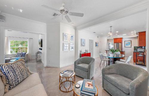 The White Flamingo - Tropical Pool Escape with Guest Cabana - Foto 3