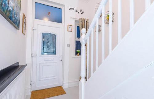 Sleep7, Pool Table, TTennis, Free Parking, 3BR - Foto 33