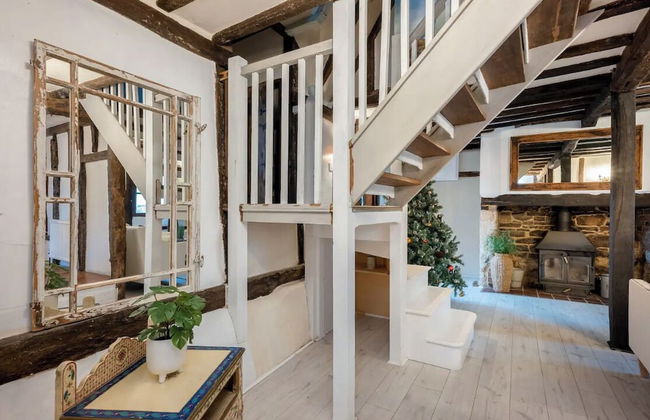 16th Century Thatched Cottage - Photo 15