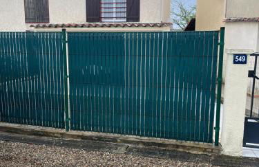 Mini villa au bord de la mer, proche Moriani (Corse) - Foto 1