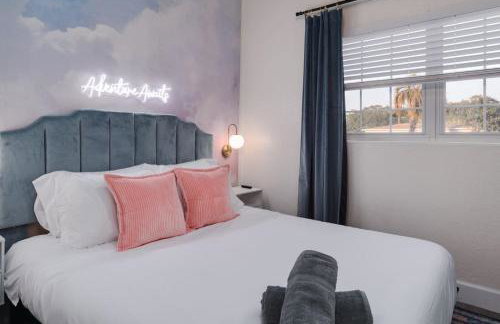 10 Minutes to Downtown with Jacuzzi, Pool Table, Ping Pong, and BBQ - Foto 30