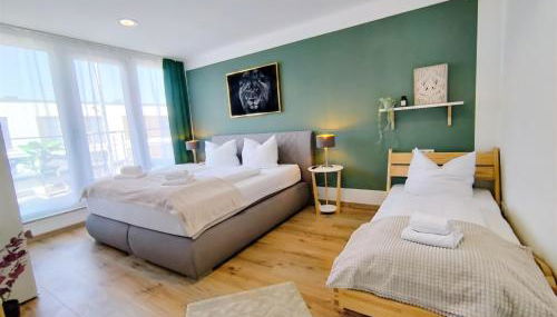 Ulmer Penthouse für 7, Arbeitsplatz, XXL-Dachterrasse, Grill, Wii - Foto 2