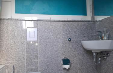 Apartment No 6 für Radtouristen und Geschäftsreisende mit eigenem Bad im DG - Photo 7