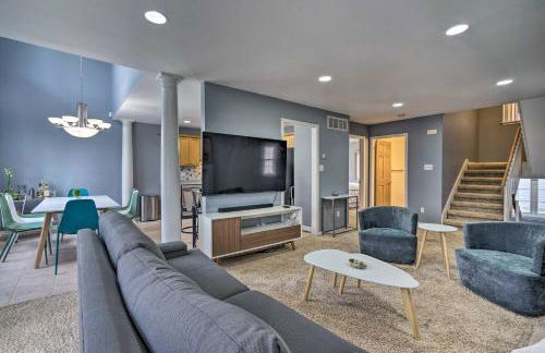 Immaculate Family Townhome - Walk to Beach! - Foto 1