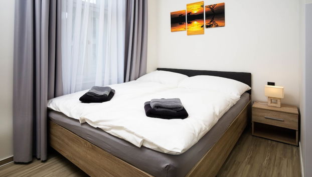 Apartment CONTINENTS by Train & Bus st. - Foto 2, Habitación