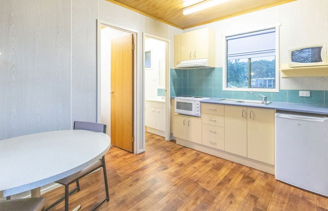 NRMA Warrnambool Riverside Holiday Park - Foto 17