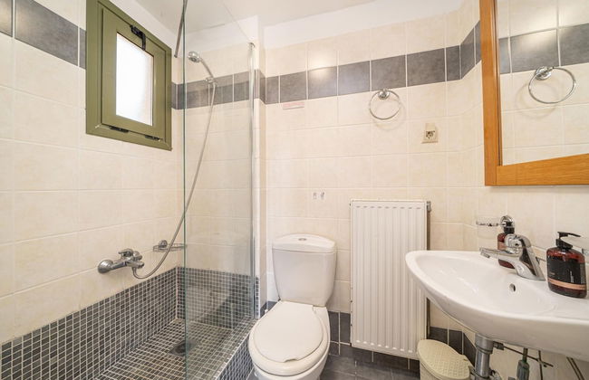 Villa Niki With Swimming Pool - Photo 22