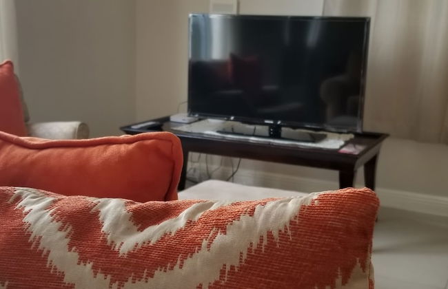 New Kingston Guest Apt at Kingsway - Foto 8