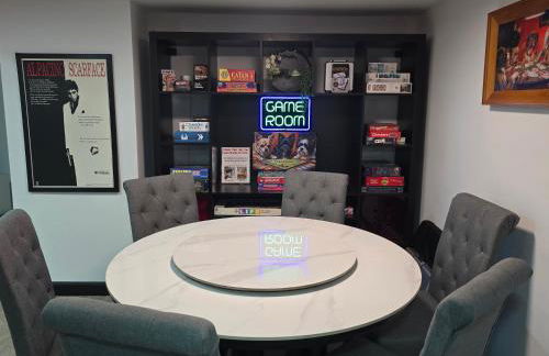 Spacious, Renovated, 5-bedroom Retreat, Near I-85 - Photo 53