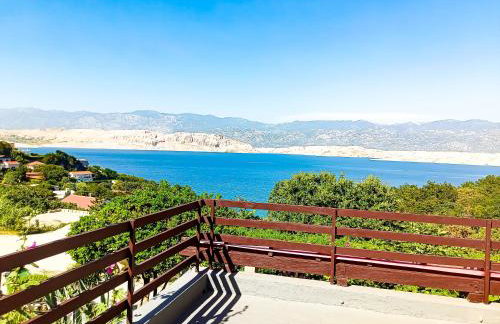 Mila's pet friendly holiday house with private beach place and sunbeds included - Photo 17