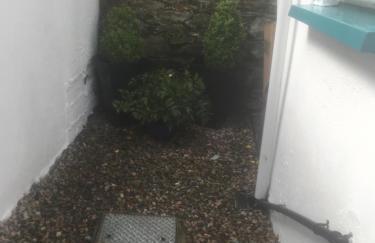 Derry City center townhouse - Photo 2