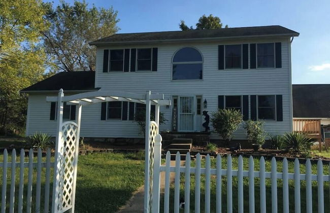 Large Country Home Pool and hot tub - Foto 1