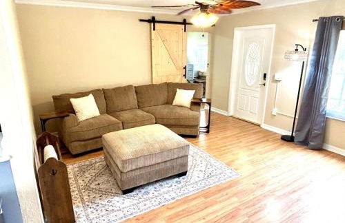 Heated Pool, Hot Tub, Fire Pit, Games, RV and Boat Parking - Foto 19