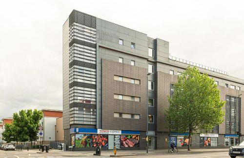 Stylish 2-Bed with Stunning View - Foto 5