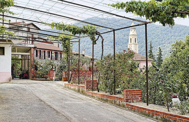 Apartment in Castellaro With Terrace - Photo 34