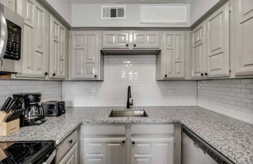 New Upgraded 1Bd Apt Pool Dfw Irving - I47 - Foto 7