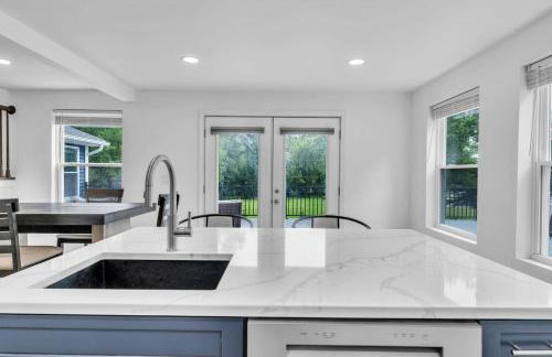 Connecticut Waterfront Home, With Hot Tub, Cozy - Foto 26