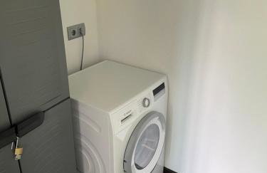 Airport Apartment für 4 - Smart TV - Küche - eCharger - Foto 22