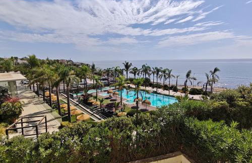 Spectacular 3 bedrooms Sea Views apartment - Photo 38