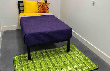 Downtown New 3 Story Sleeps 14 - Foto 7