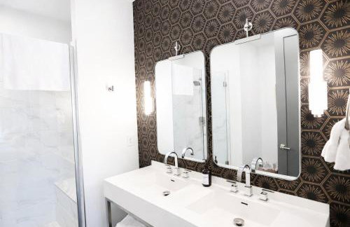 Nashville Oasis at The Muse Modern 2BR with Balcony Rooftop Views - Foto 34