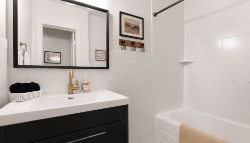 Gorgeous! Modern 3 Bed Home by Lake Mtka & Wayzata - Foto 5