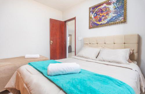 Refúgio Tropical Casa de Praia com Piscina e 4 Suítes e garagem 3 carros, 800 mtrs da praia internet 700 mbps, condomínio privado com pista de skate , quadra de futevôlei , campos e quadras de futebol! - Foto 23