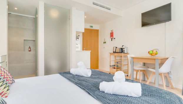 Q Studios 3 by Atlantic Holiday - Foto 5, Habitación