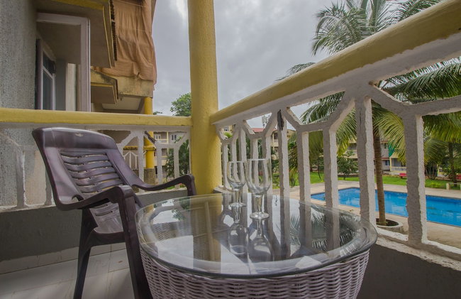 OYO 22200 Home Pool View 1bhk Siolim - Foto 16