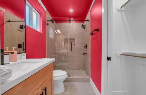 Viral Pink Home Houston B Hot Tub NRG Med Ctr - Foto 8