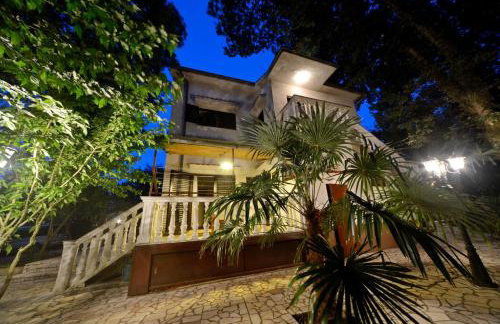 Apartments Karmelić - Photo 65
