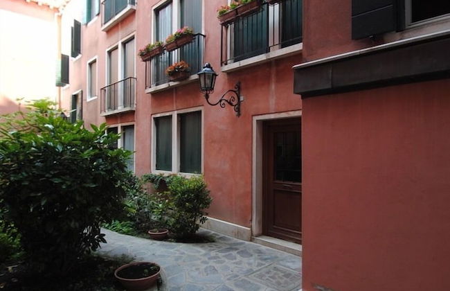 Giudecca Garden - Photo 19