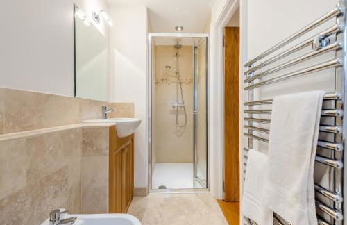 New Inn Farmhouse - Foto 31