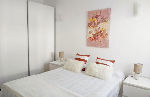 Casa dos Sorrisos - 3 bedroom apartment, terrace, barbecue, AC, Wifi, beach - Foto 11