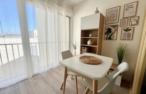 Studio Design & Confort Proche Plages et Accès Ile de Ré - Parking & Wifi GRATUIT - Foto 2