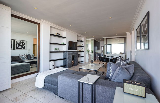 Clifton YOLO Spaces – Clifton Beachfront Apartments - Foto 54