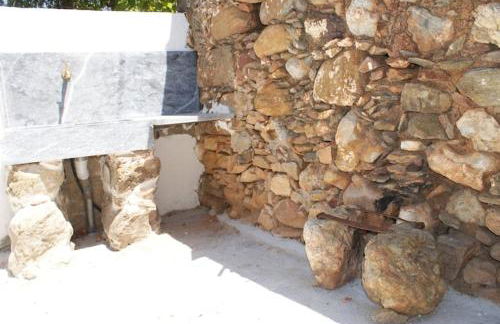 Afrodite's House-Restaurated Oil Factory - Photo 30