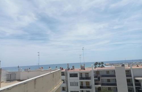 Bonito apartamento a 2 minutos de la playa con vistas al mar - Foto 23