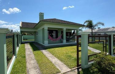 Excelente CASA 2 quadras do mar - Foto 50