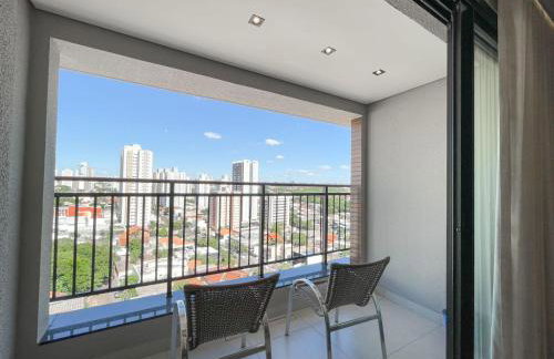 Flat Espaçoso com Uma Bela Vista e 2 Quartos - Foto 19