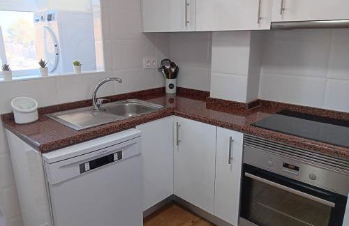 Apartamento con piscina y pista de tenis a un paso de la playa - Photo 10