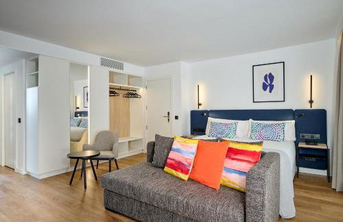 Apartamentos Luna Suites Granada - Foto 37