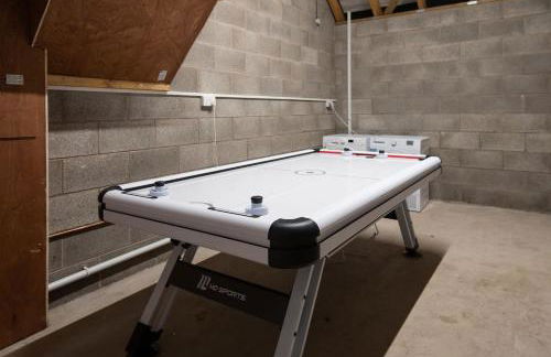 Sunset View, Hot Tub Haven for max 8 people - Photo 16