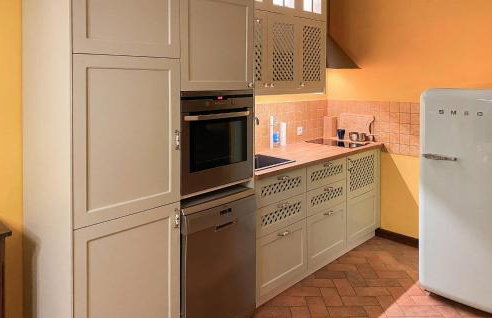 1 Bedroom Lovely Apartment In Nerezine - Foto 9