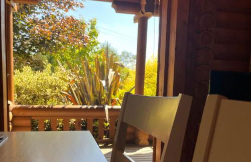 Countryside Log Cabin With Hot Tub - Beech - Foto 10